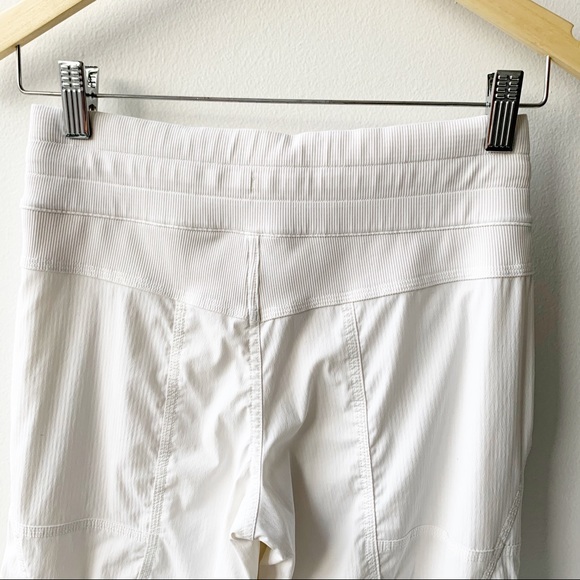 Lululemon White Dance Studio Lined Cropped Pants - Picture 6 of 12